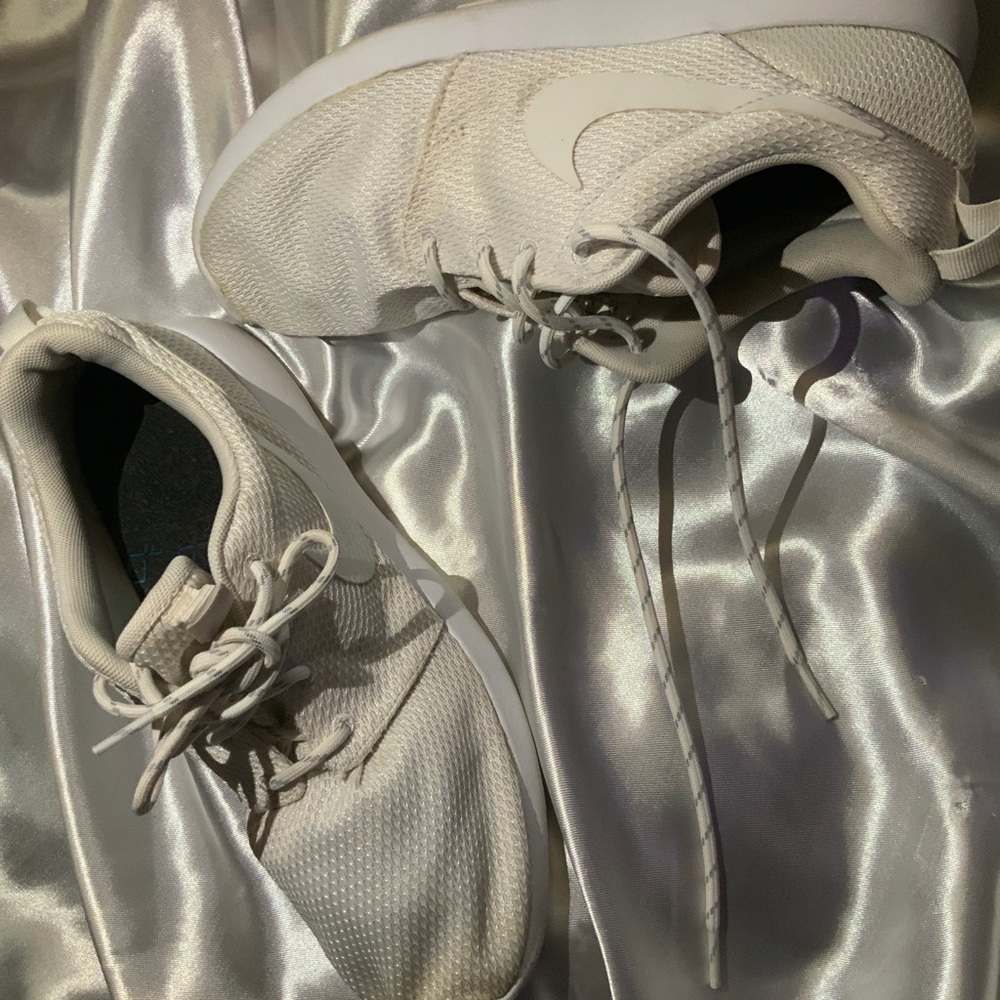 Nike Rosche shoes W 8.5 - Used